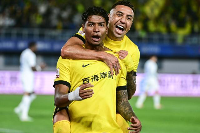 半岛体育官网-【中超】毛伟杰送点马特乌斯点射 西海岸2比0英博