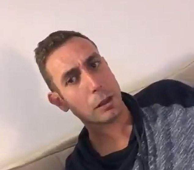 半岛体育-英超裁判大骂克洛普遭停职，为何竟然有人喊冤？